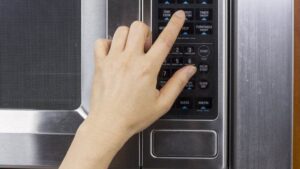Microwave Defective Control Panel 1024x576 compressed
